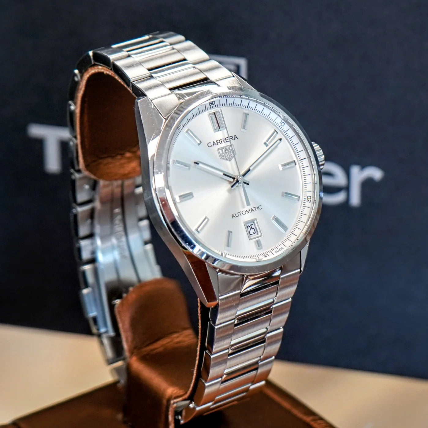 TAG HEUER CARRERA DATE