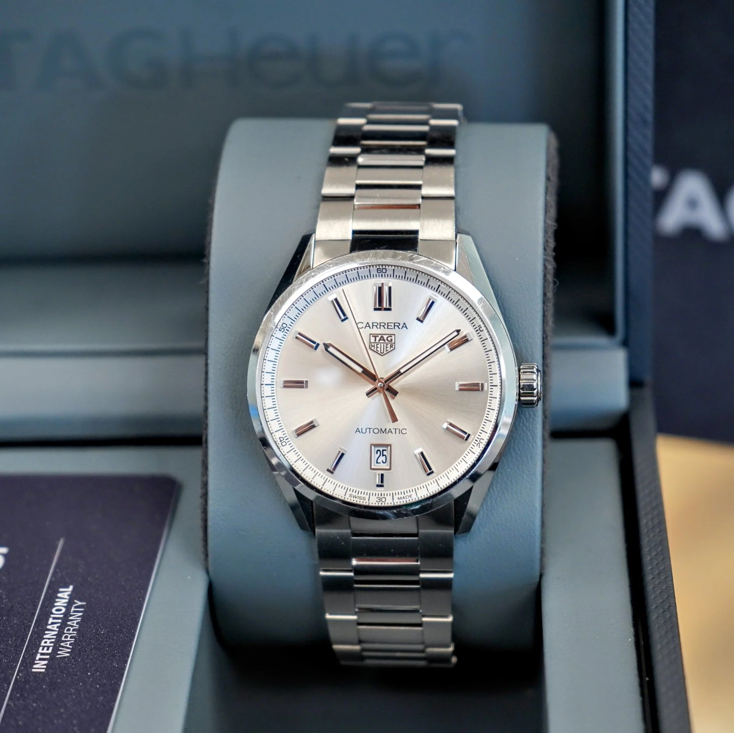 TAG HEUER CARRERA DATE